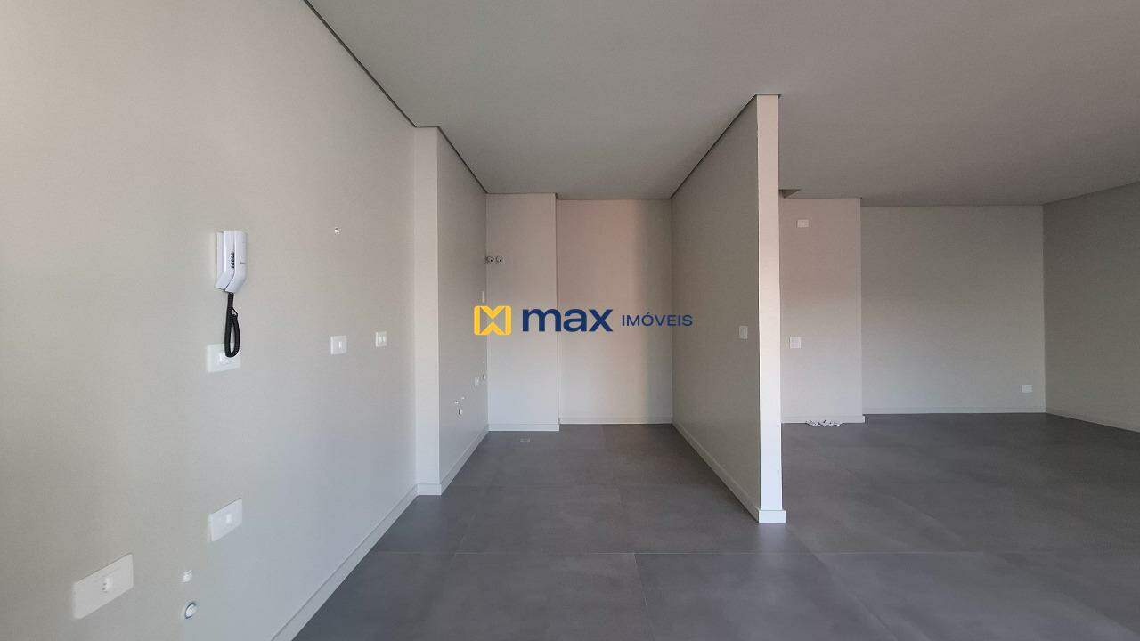 Apartamento à venda no Centro: Living integrado