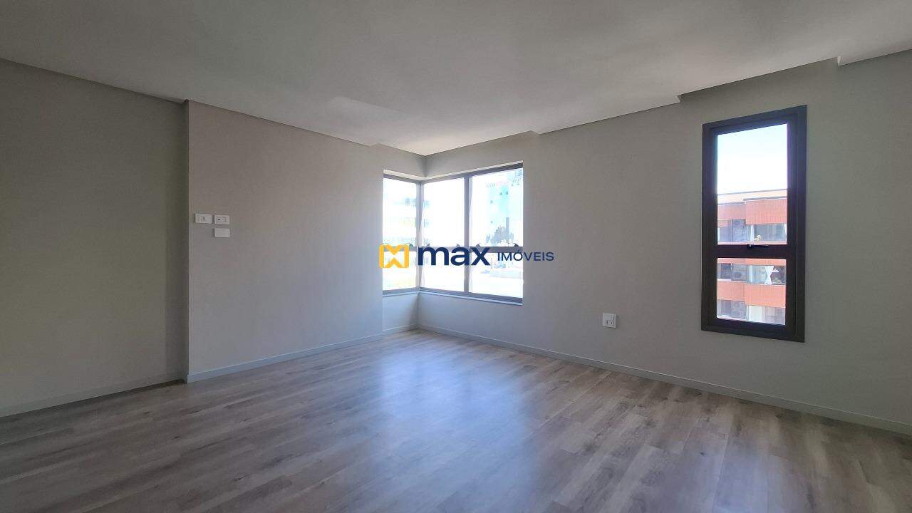 Apartamento à venda no Centro: Suíte 2