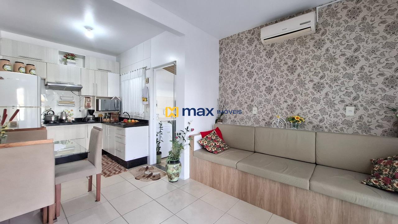 Casa à venda no Santa Regina: Living integrado