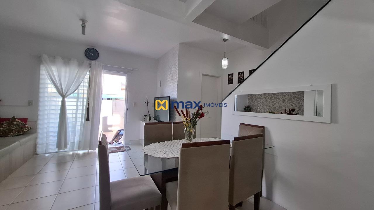 Casa à venda no Santa Regina: Living integrado