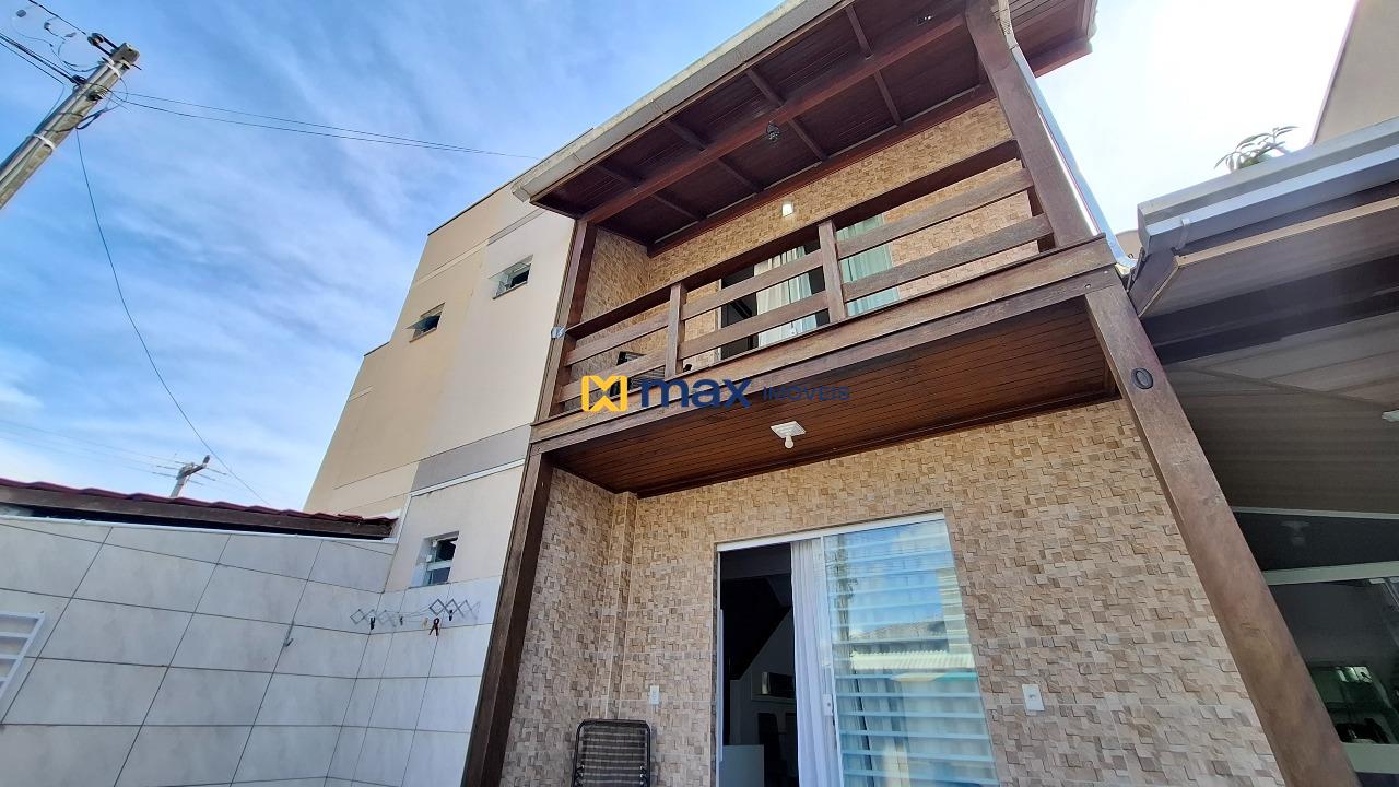 Casa à venda no Santa Regina: Fachada