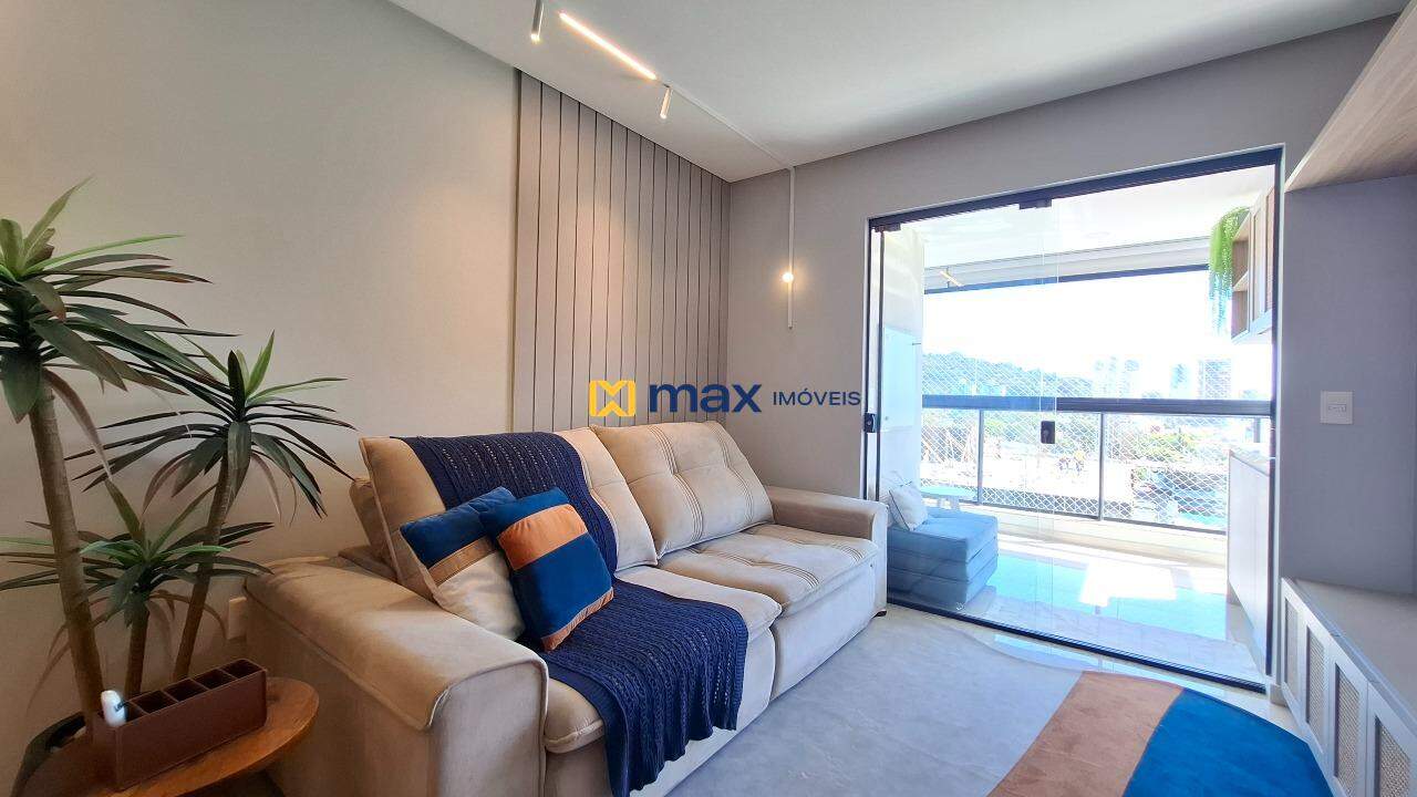 Apartamento à venda no Fazenda: Living integrado