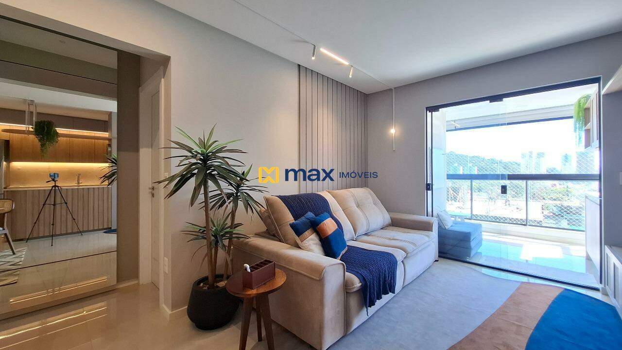 Apartamento à venda no Fazenda: Living integrado