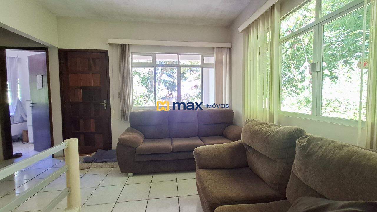 Terreno à venda no Cabeçudas: Sala de estar