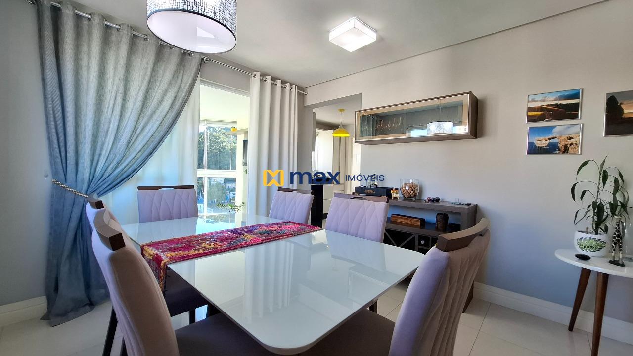 Apartamento à venda no Centro: Living integrado