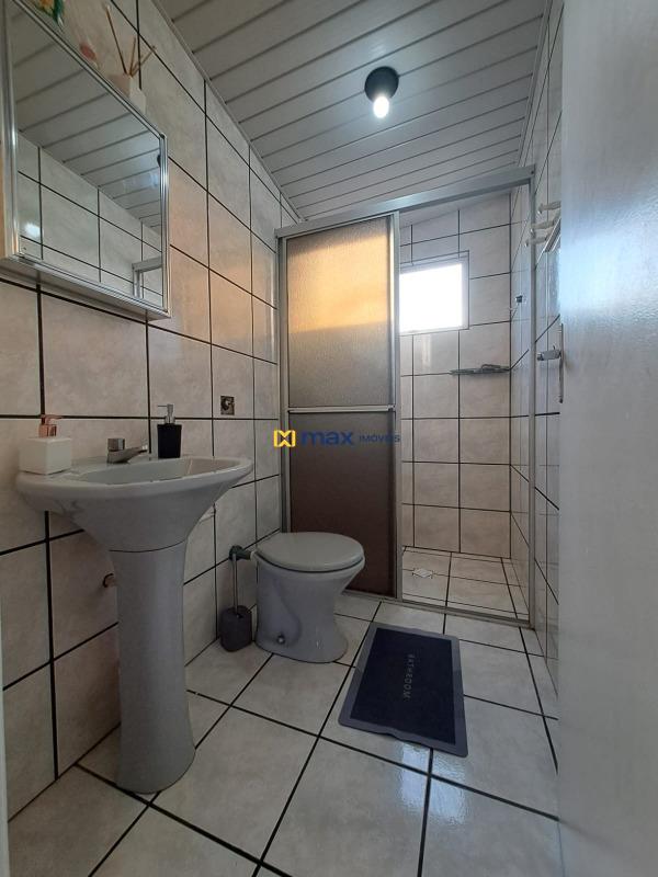 Apartamento para aluguel no Gravatá: Banheiro social