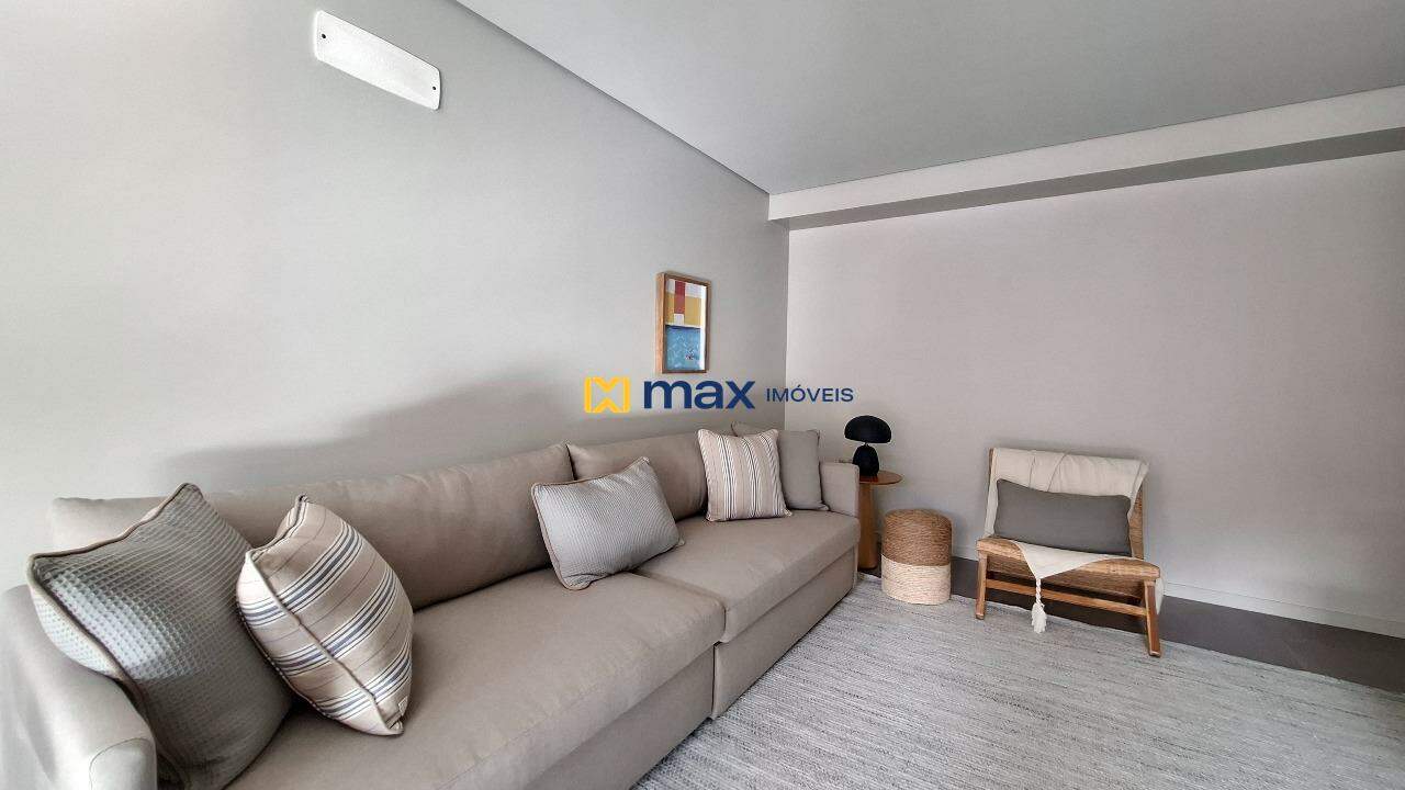 Apartamento à venda no Centro: Living integrado