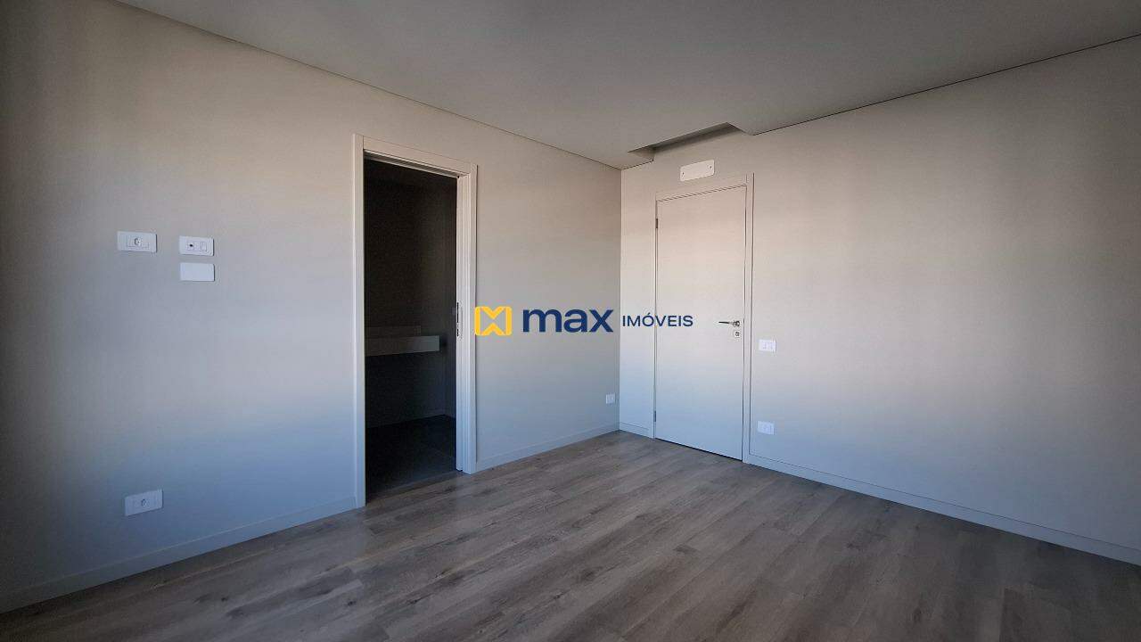 Apartamento à venda no Centro: Suíte 3