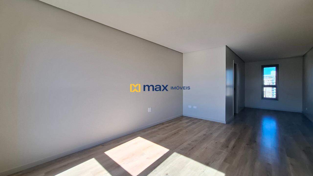 Apartamento à venda no Centro: Suíte 1