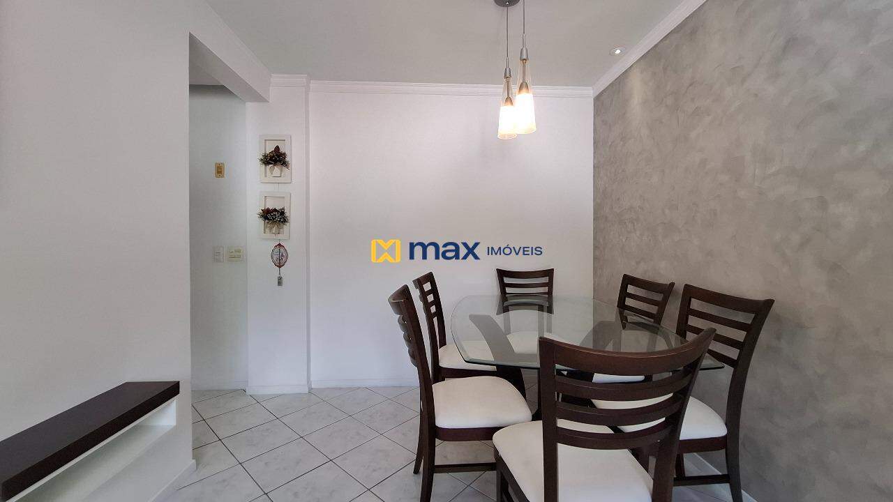Apartamento à venda no Fazendinha: Living integrado