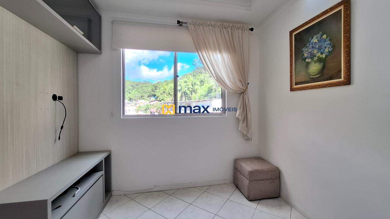 Apartamento à venda no Fazendinha: Living integrado