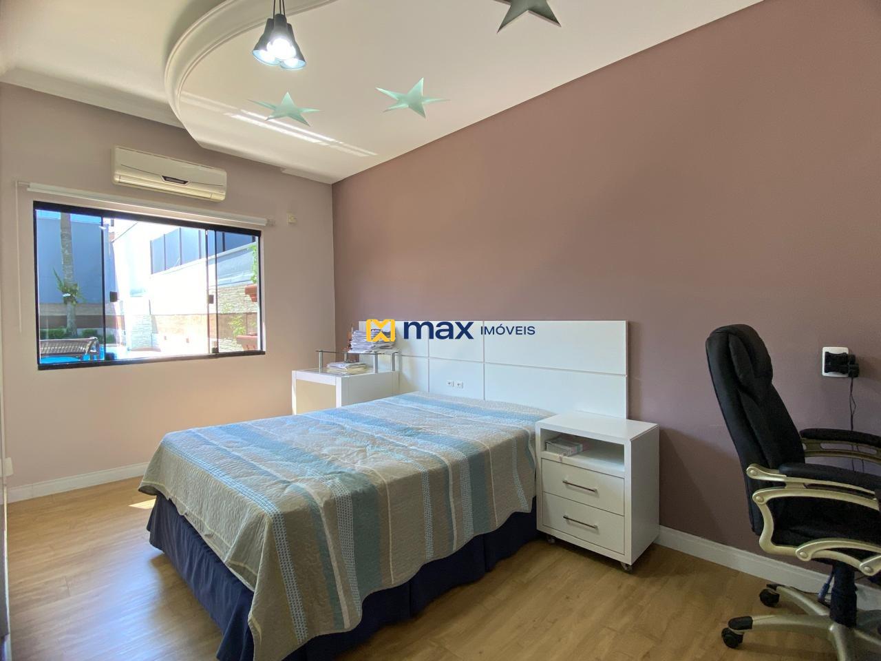 Casa à venda no Ressacada: Quarto 2