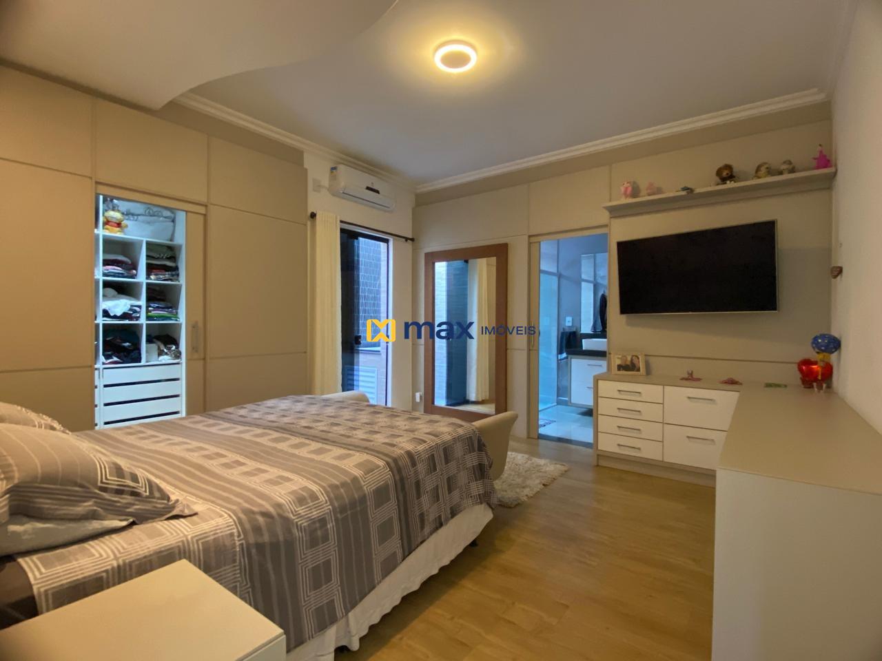 Casa à venda no Ressacada: Suíte