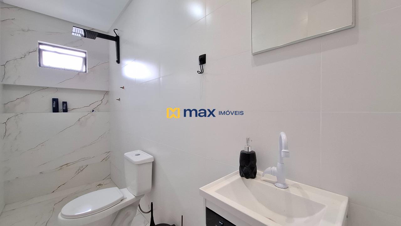 Apartamento à venda no Carvalho: Banheiro social