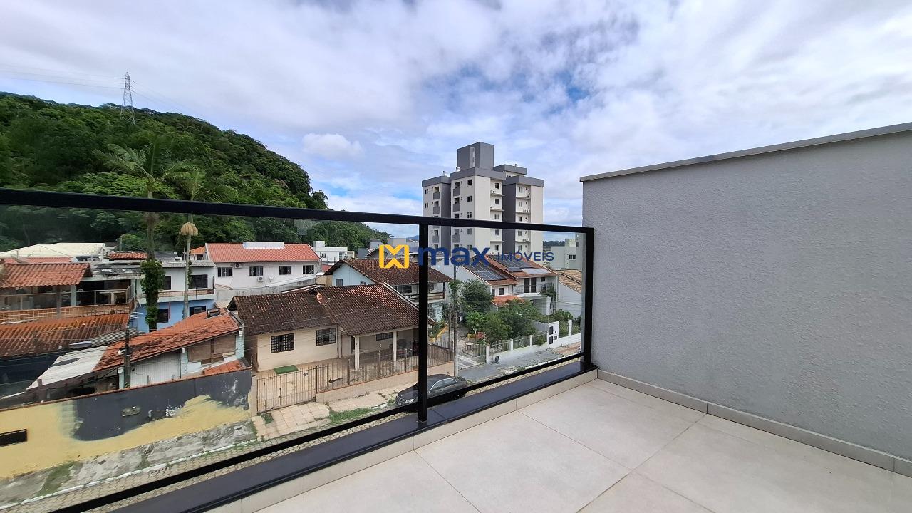 Apartamento à venda no Carvalho: Sacada