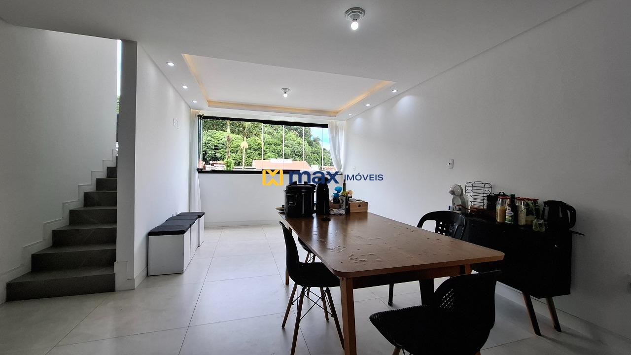 Apartamento à venda no Carvalho: Living integrado