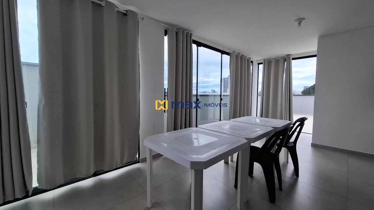 Apartamento à venda no Carvalho: Espaço churrasqueira