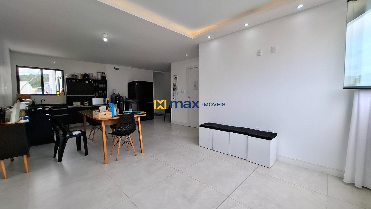 Apartamento à venda no Carvalho: Living integrado