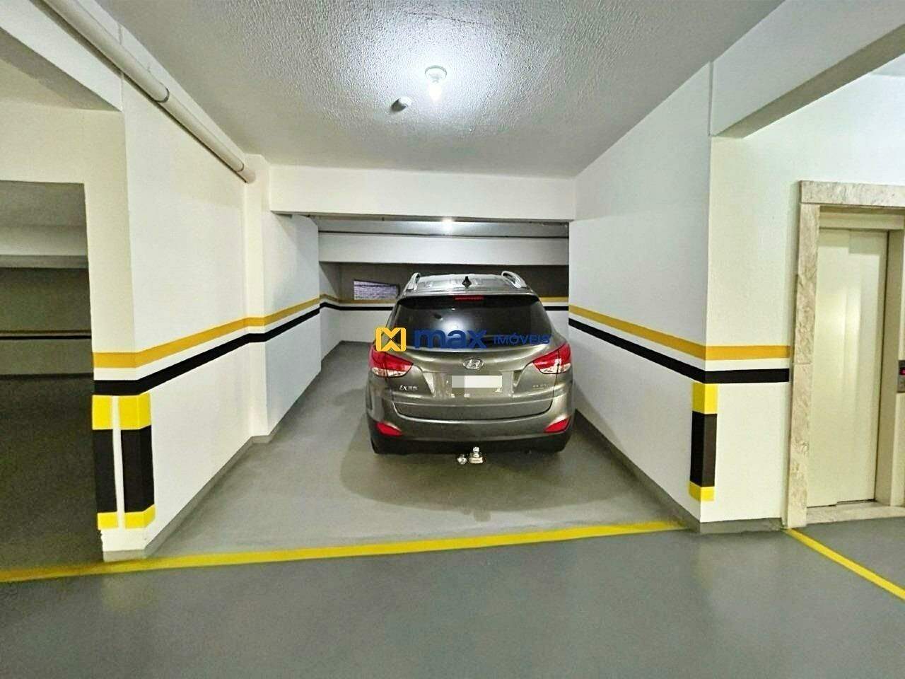 Apartamento para aluguel no Centro: 1 Vaga