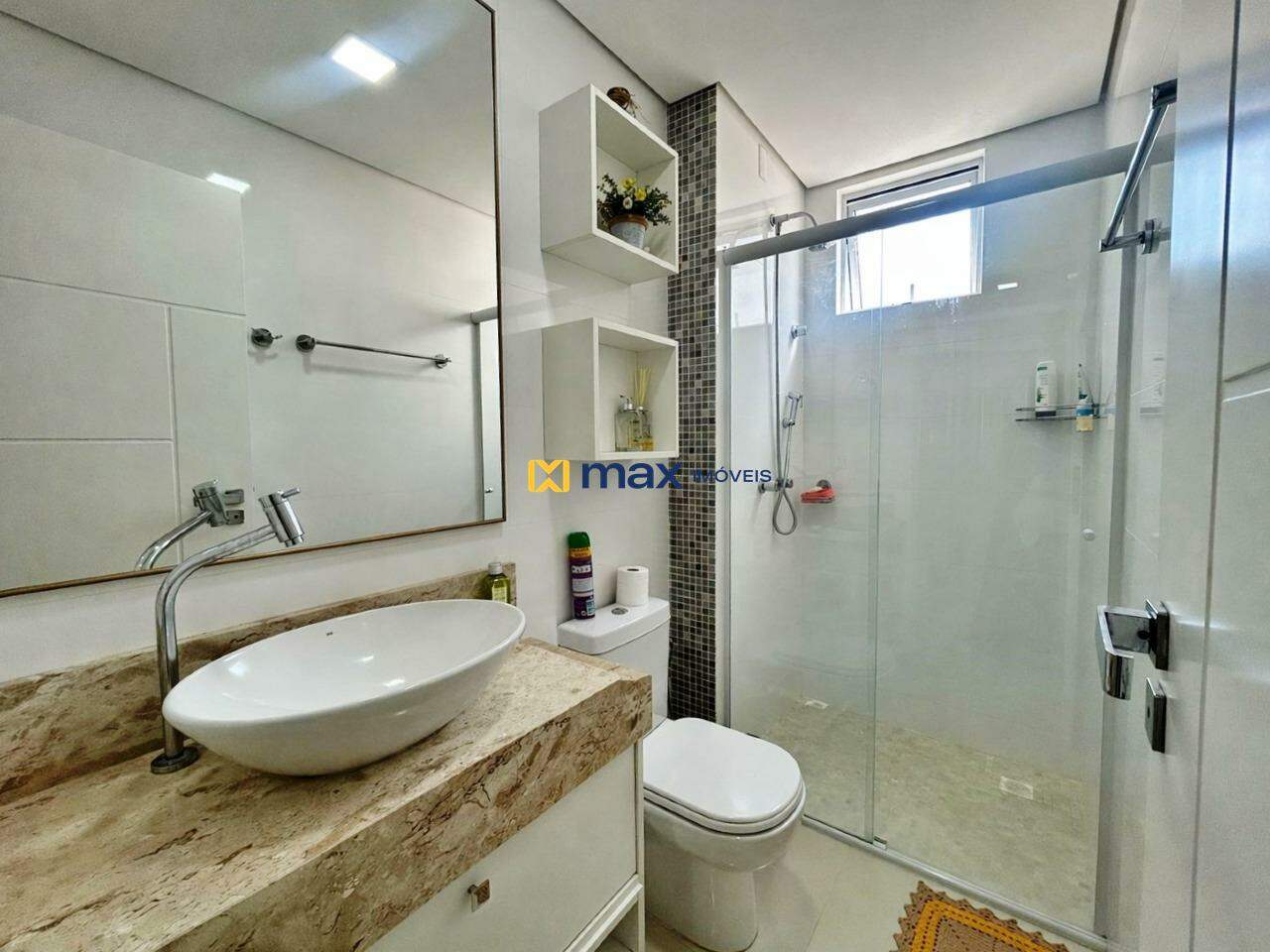 Apartamento para aluguel no Centro: Banheiro Suíte 1