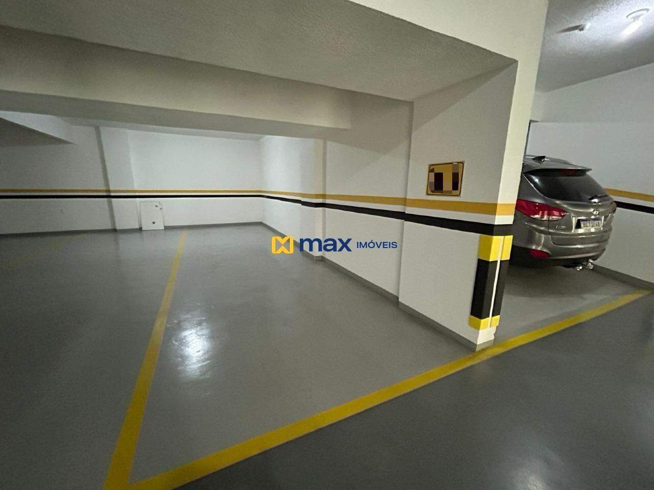 Apartamento para aluguel no Centro: Garagem