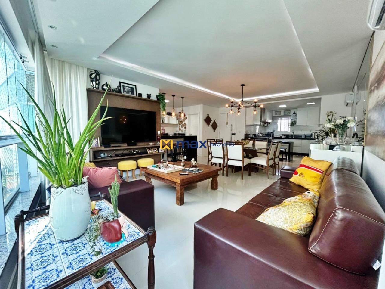 Apartamento para aluguel no Centro: Sala
