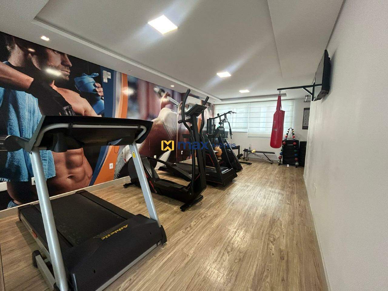 Apartamento para aluguel no Centro: Academia 