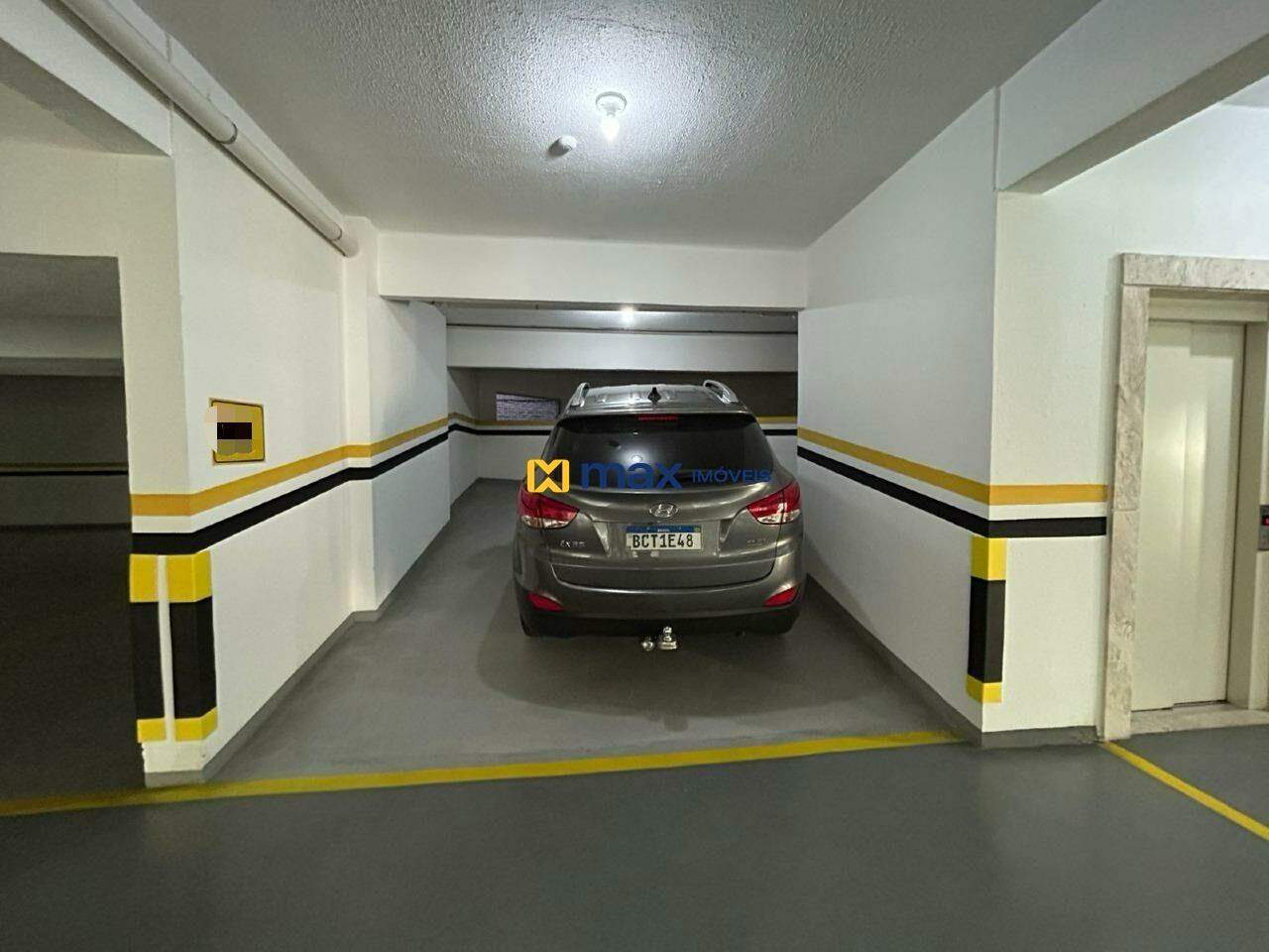 Apartamento para aluguel no Centro: 