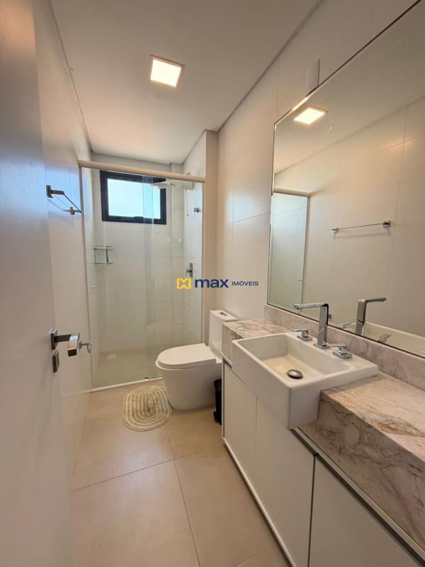 Apartamento para aluguel no Gravatá: Banheiro suíte