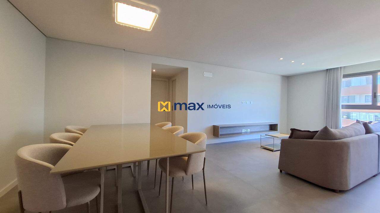 Apartamento à venda no Centro: Living integrado