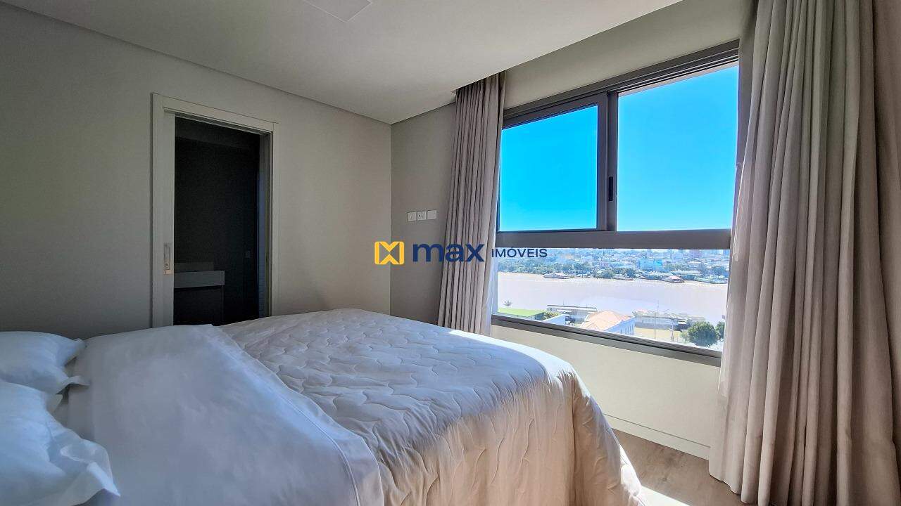 Apartamento à venda no Centro: Suíte 3