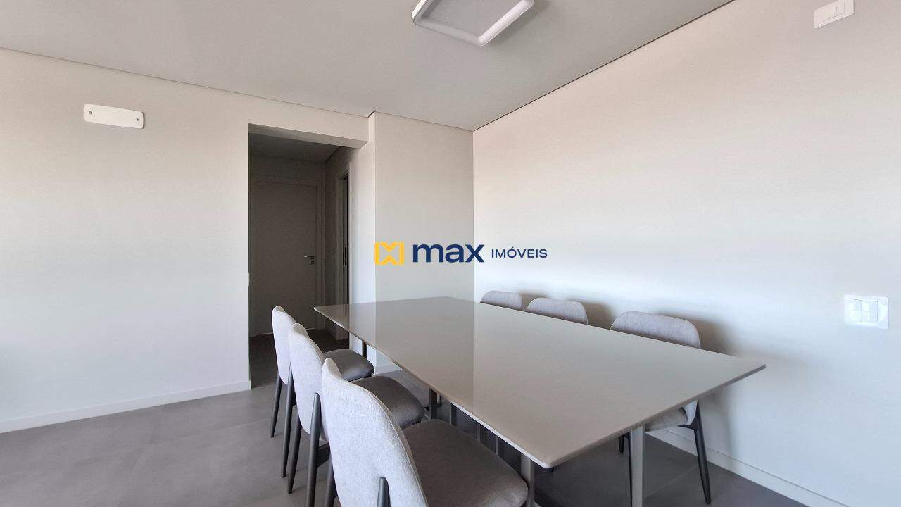 Apartamento à venda no Centro: Living integrado