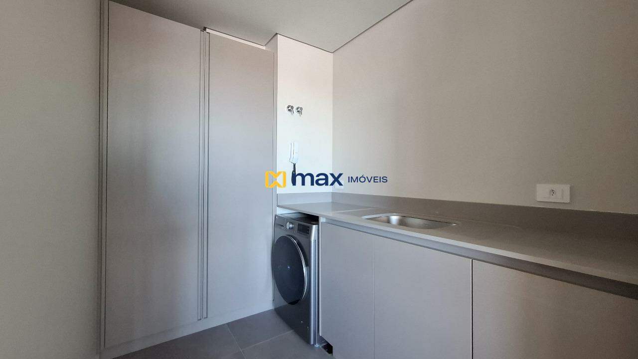 Apartamento à venda no Centro: Lavanderia