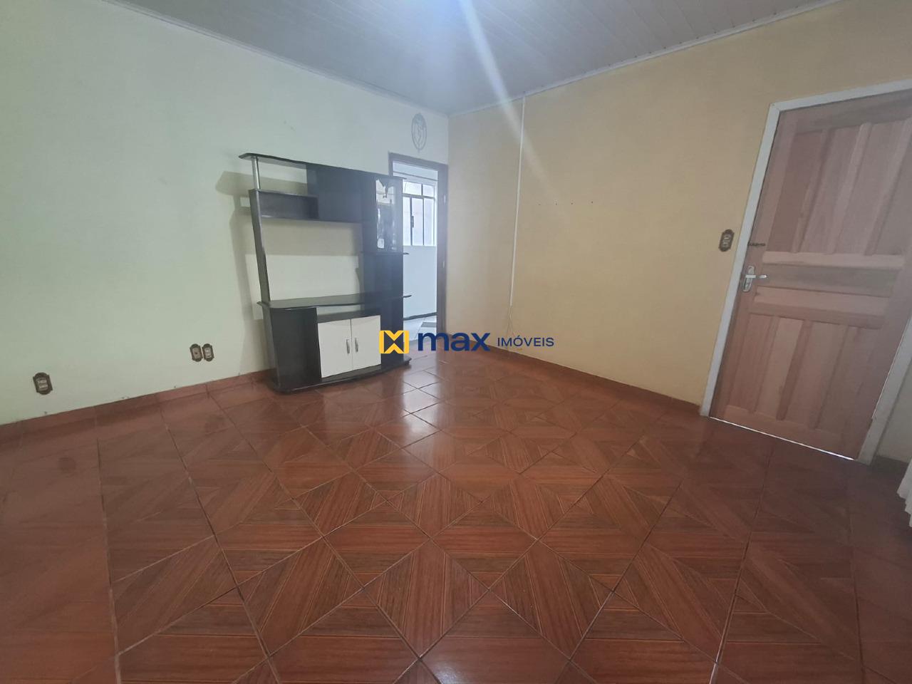 Casa para aluguel no Centro: Sala