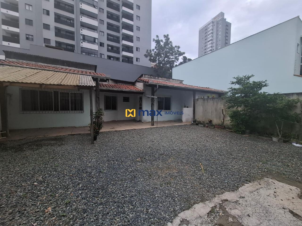 Casa para aluguel no Centro: Fachada