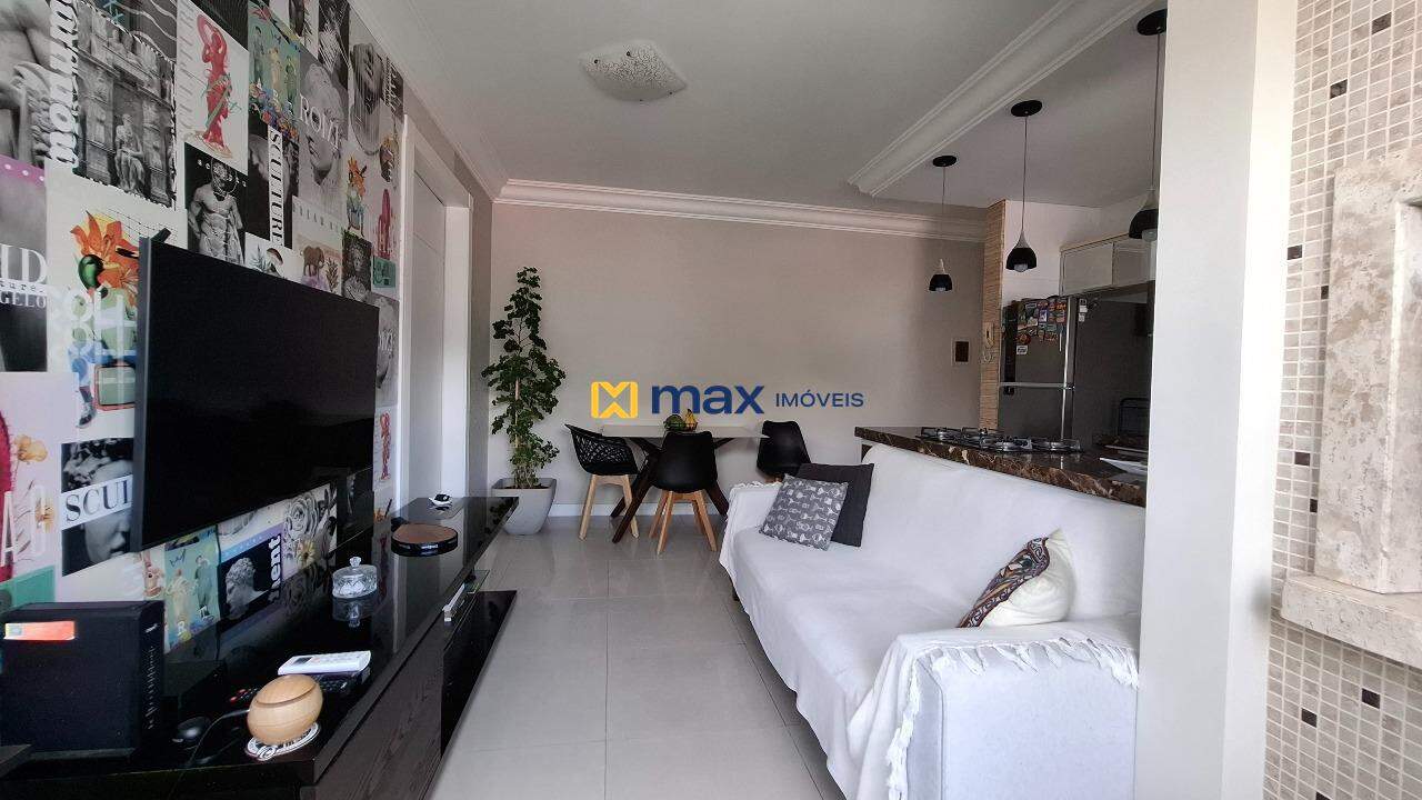 Apartamento à venda no Fazendinha: Living integrado