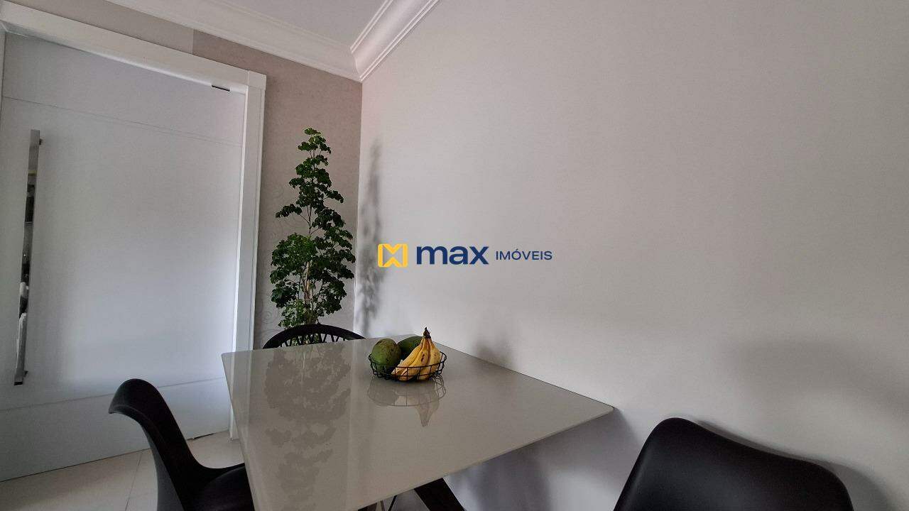 Apartamento à venda no Fazendinha: Living integrado