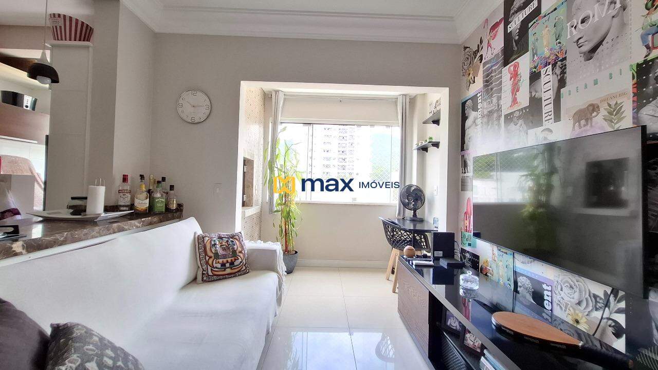 Apartamento à venda no Fazendinha: Living integrado