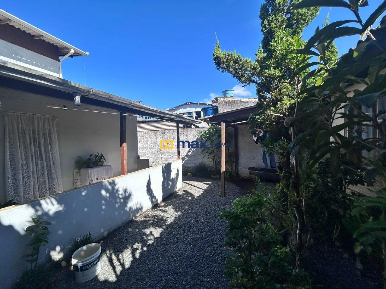 Casa à venda no São Domingos: 