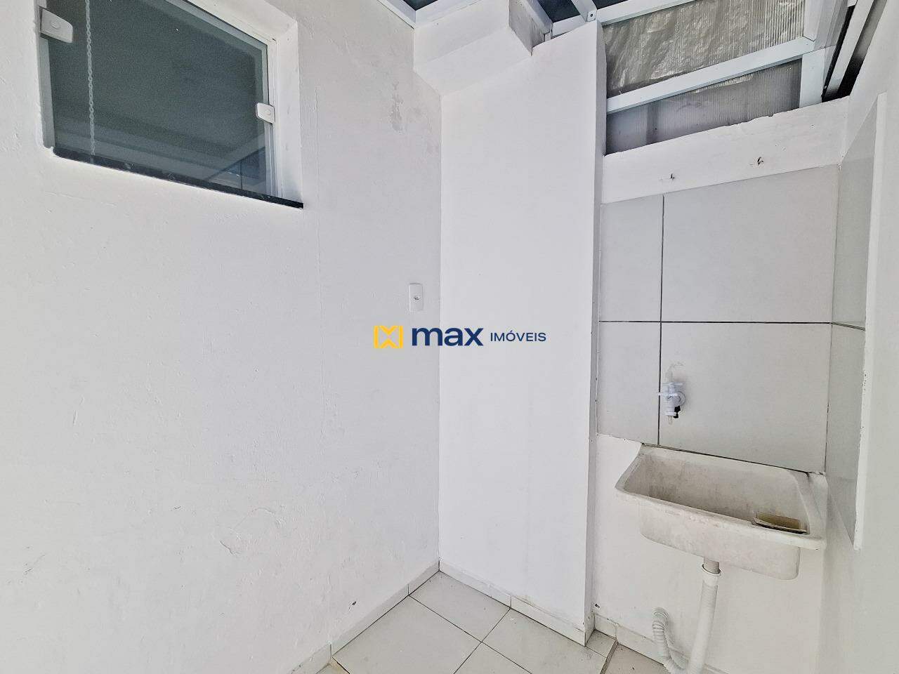 Apartamento para aluguel no Rio Pequeno: Lavanderia