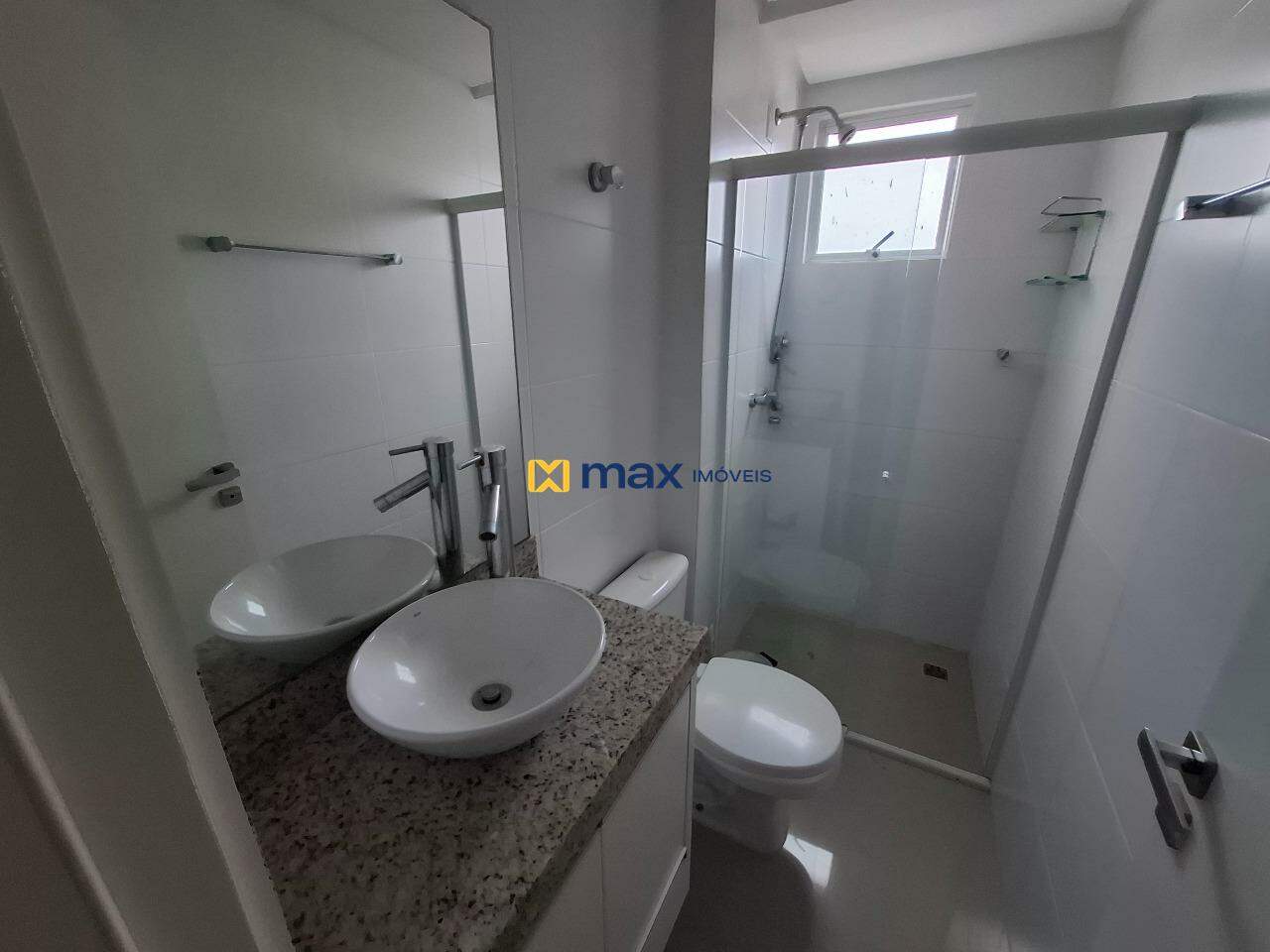 Apartamento à venda no Centro: Banheiro Social