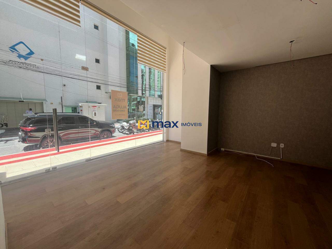 Sala à venda no Centro: Sala 
