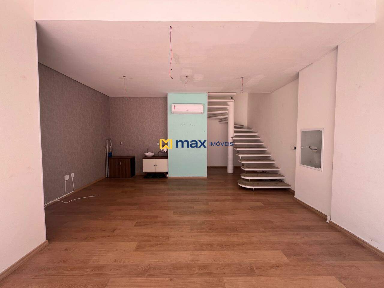 Sala à venda no Centro: Sala 