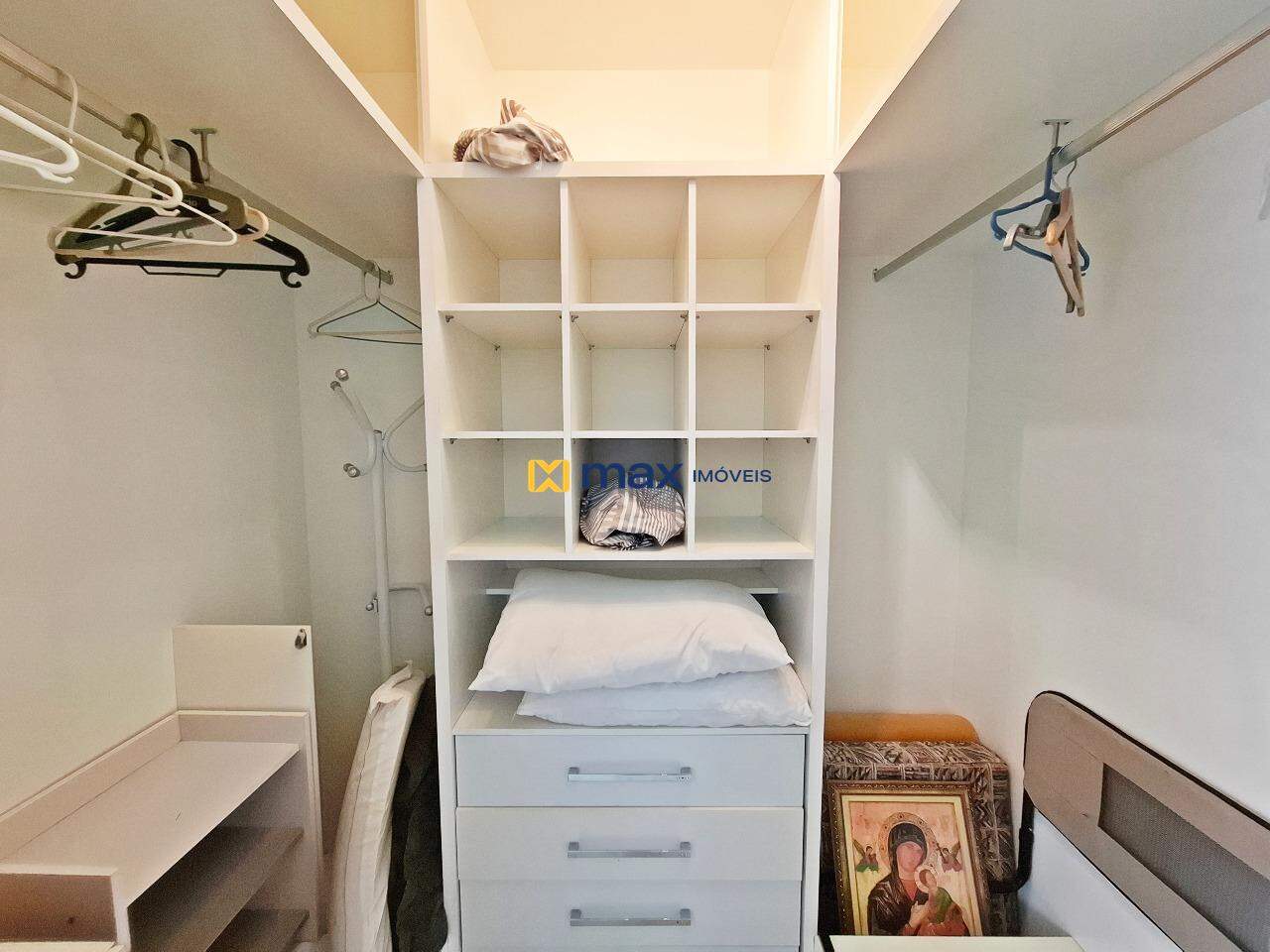 Apartamento à venda no Centro: Closet