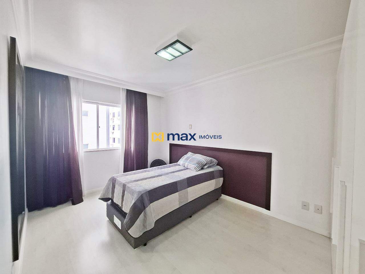 Apartamento à venda no Centro: Suíte 2