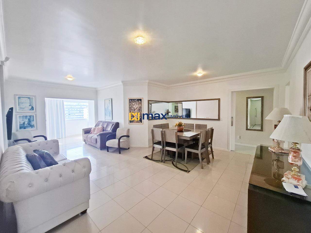 Apartamento à venda no Centro: Sala de estar e jantar