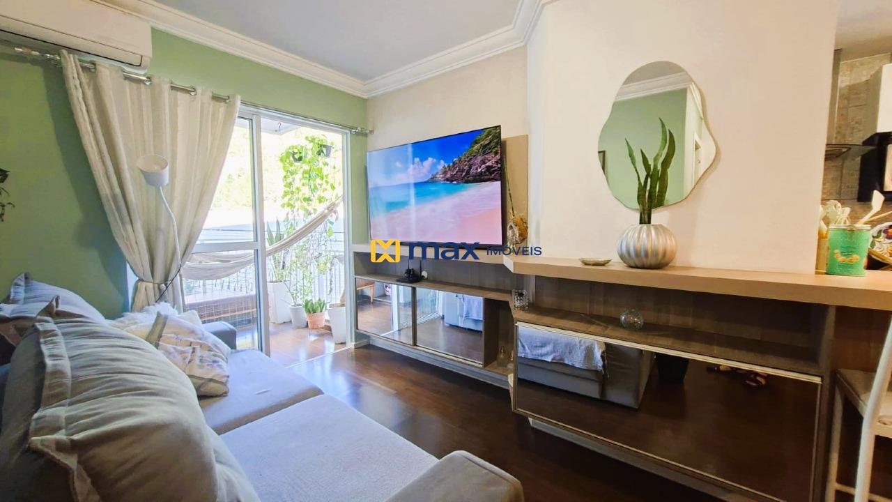 Apartamento para aluguel no Ressacada: Sala de estar