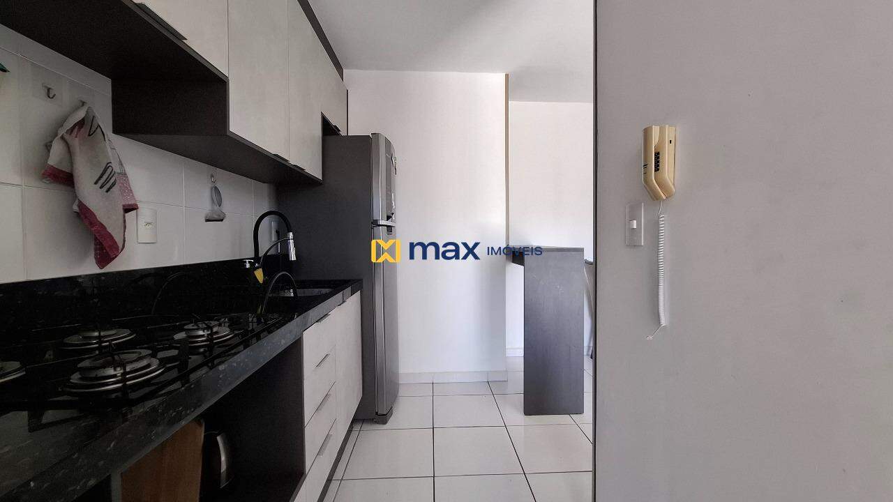 Apartamento à venda no Espinheiros: Cozinha