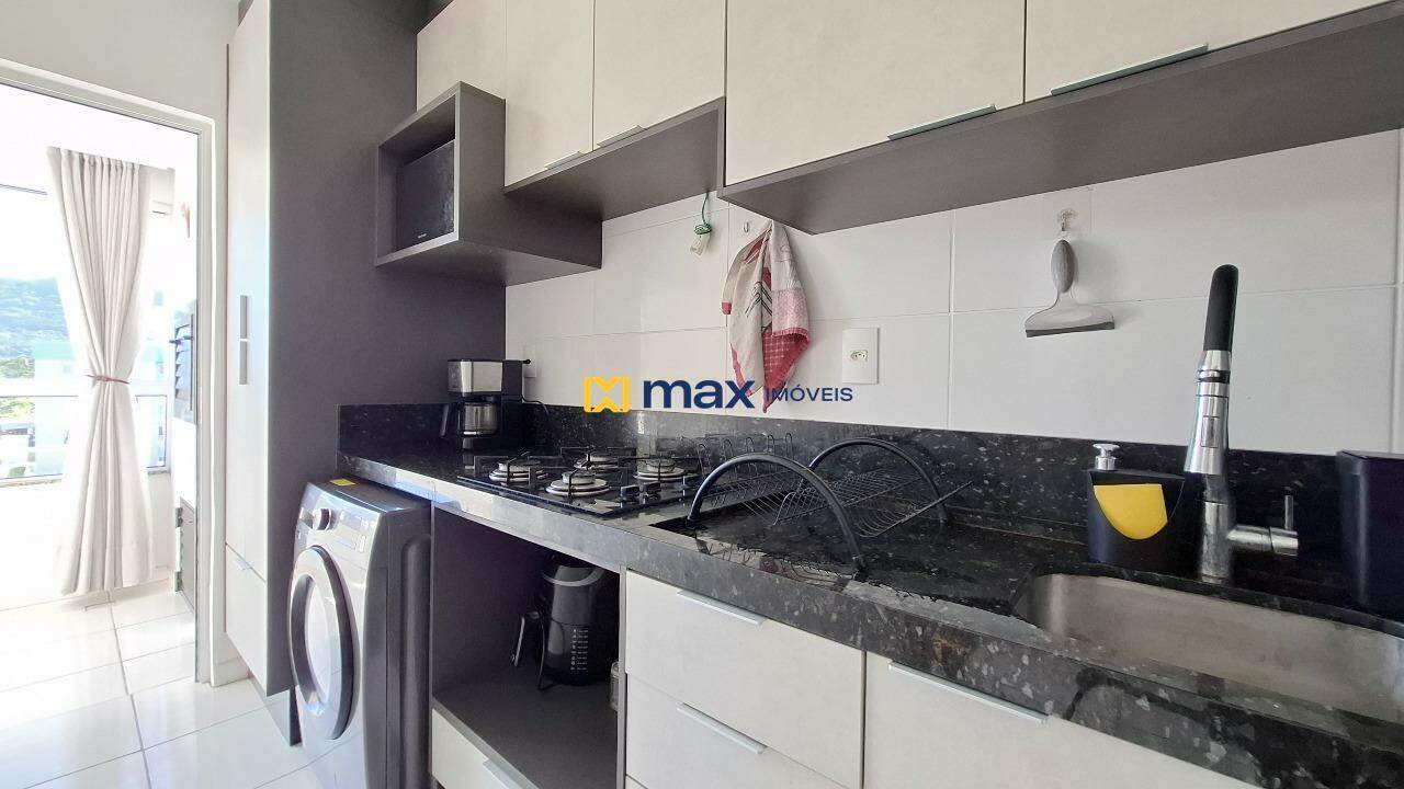 Apartamento à venda no Espinheiros: Cozinha