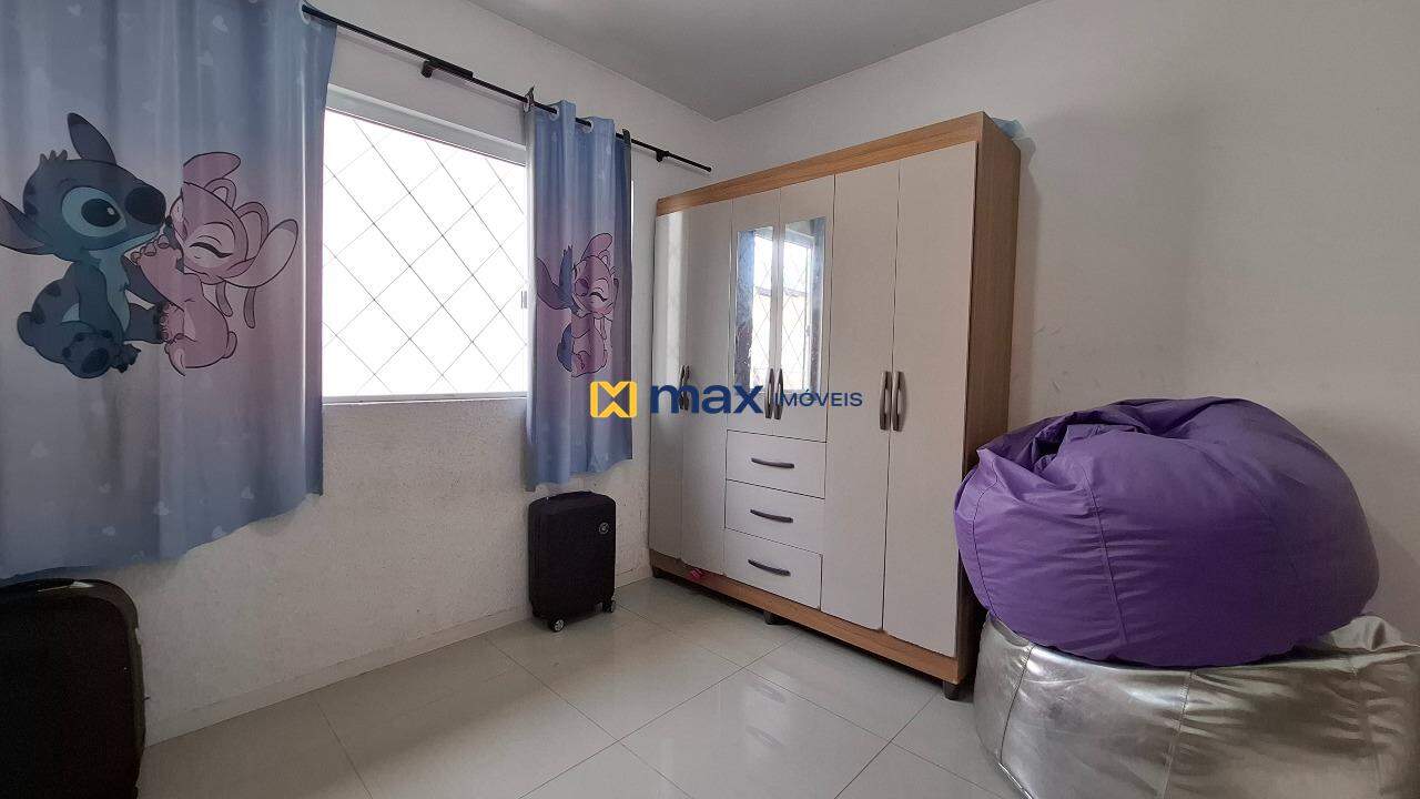 Casa à venda no Cordeiros: Dormitório 2